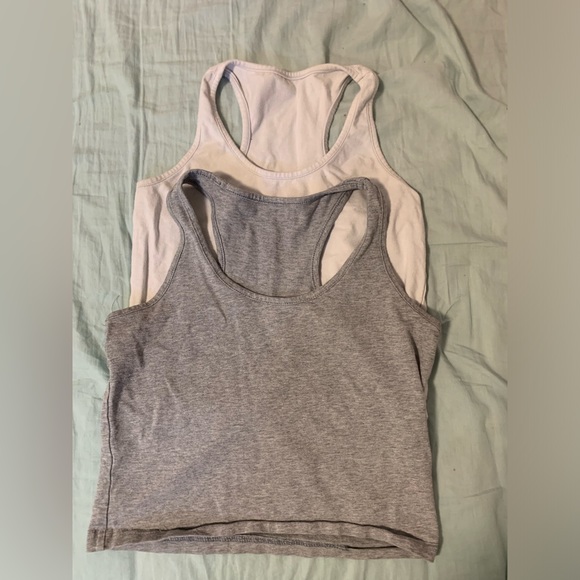 Tanks - Picture 1 of 2